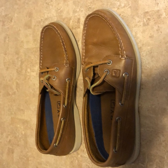 Speedy top sider. - Picture 2 of 2